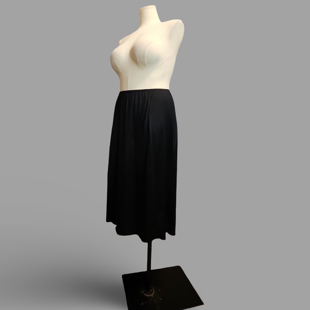 Vintage Vanityfair Middi Black Slip Goth Whimsigoth Burlesque Classic Naughty